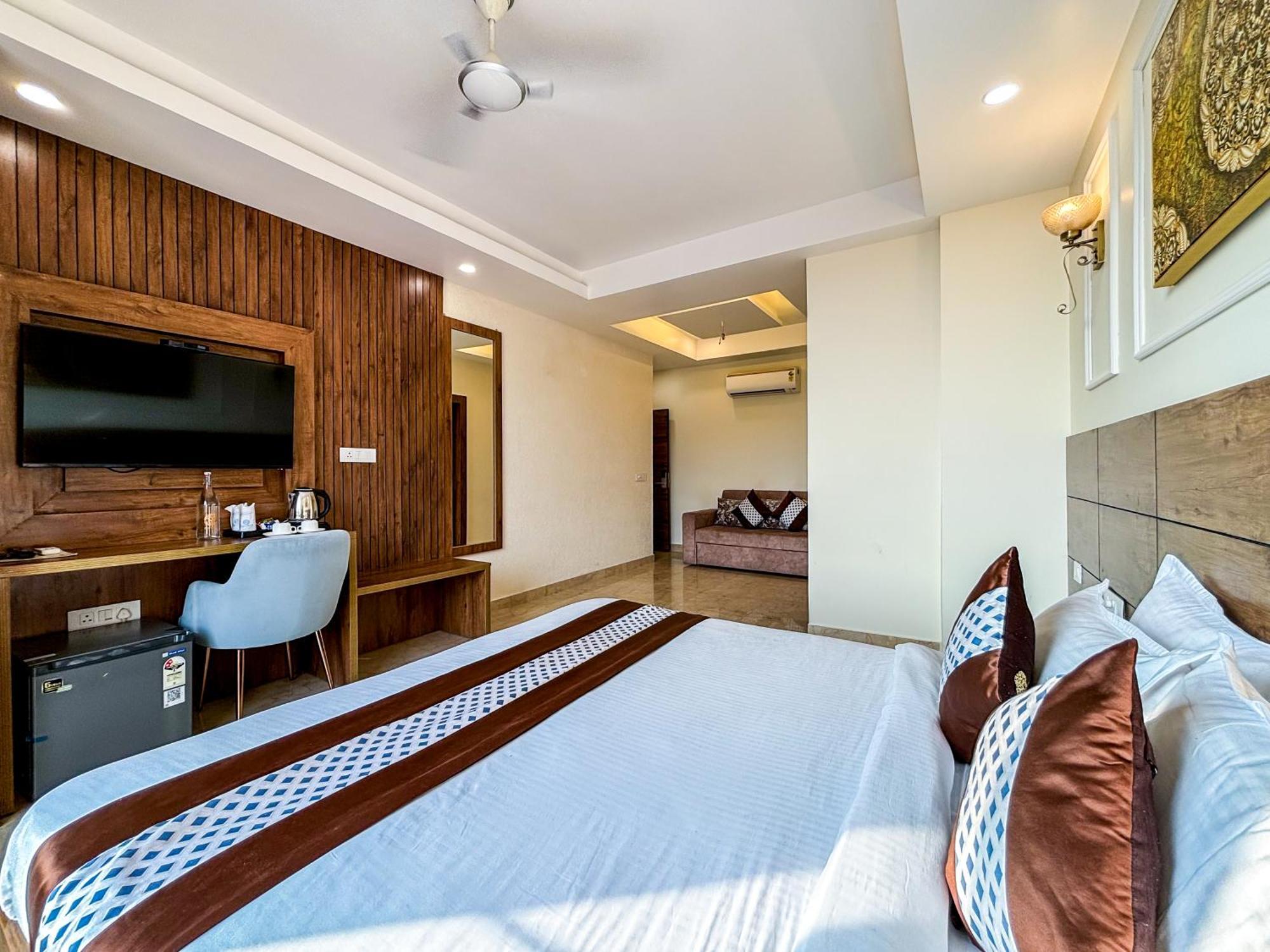 Hotel Nirvana Bliss, Behind Parmarth Niketan Rishīkesh Exterior foto