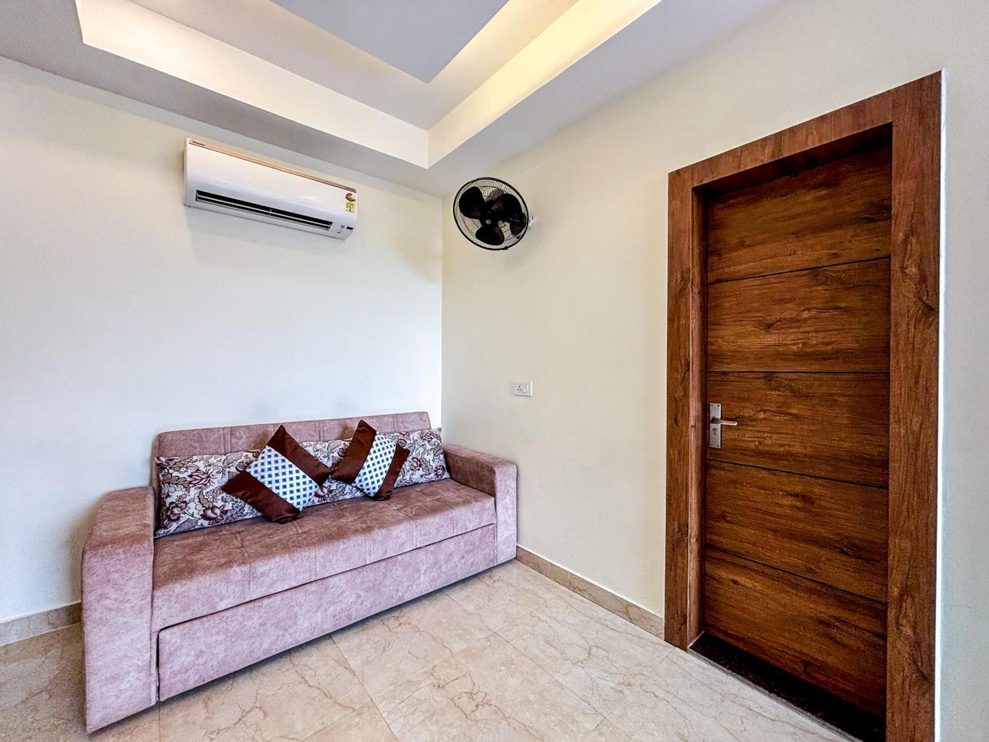 Hotel Nirvana Bliss, Behind Parmarth Niketan Rishīkesh Exterior foto