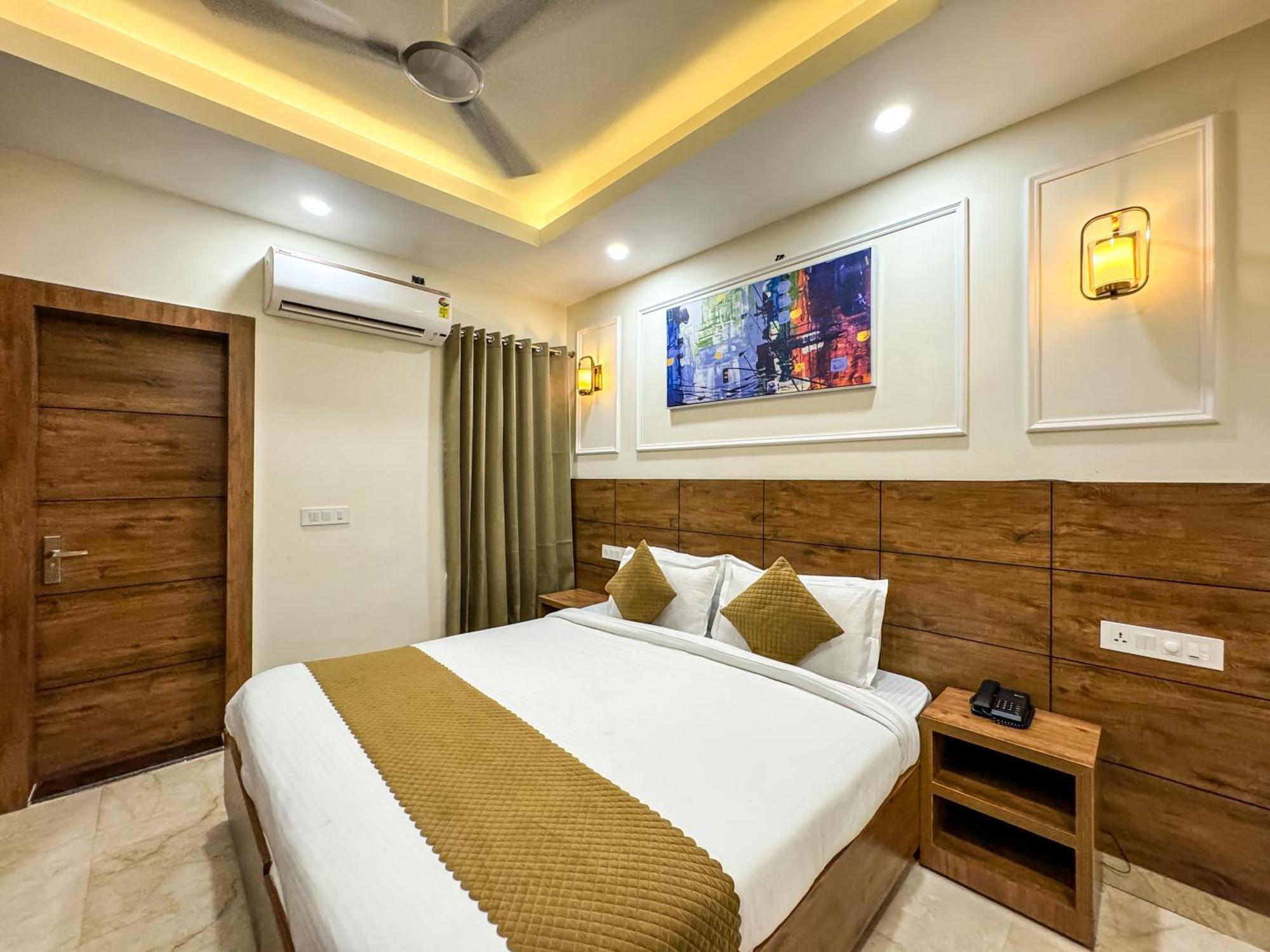 Hotel Nirvana Bliss, Behind Parmarth Niketan Rishīkesh Exterior foto